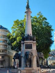 La Fontaine des Elephants (Fountain of Elephants)