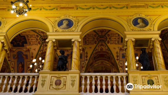 Palacio Portales