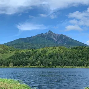 オタトマリ沼