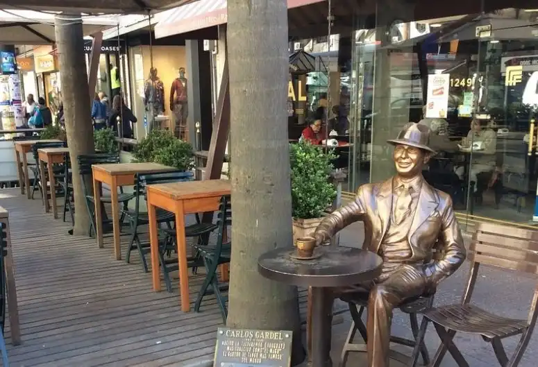 Hotel in zona Monumento a Carlos Gardel,