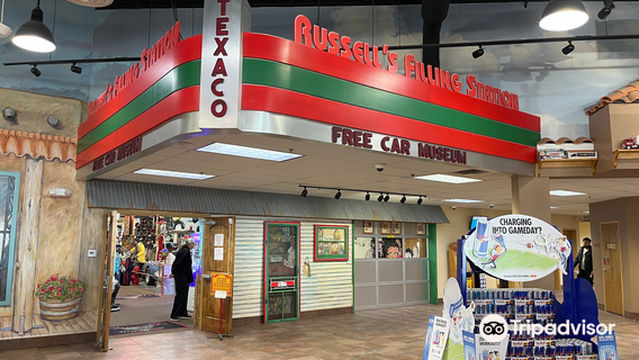 Russell's Truck & Travel Center