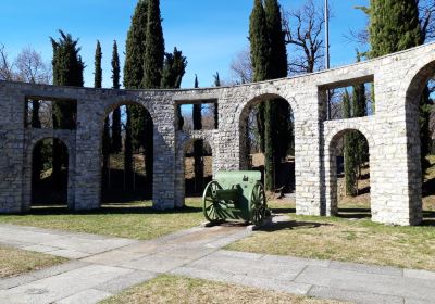 Monumento Ai Caduti di Giuseppe Terragni Erba
