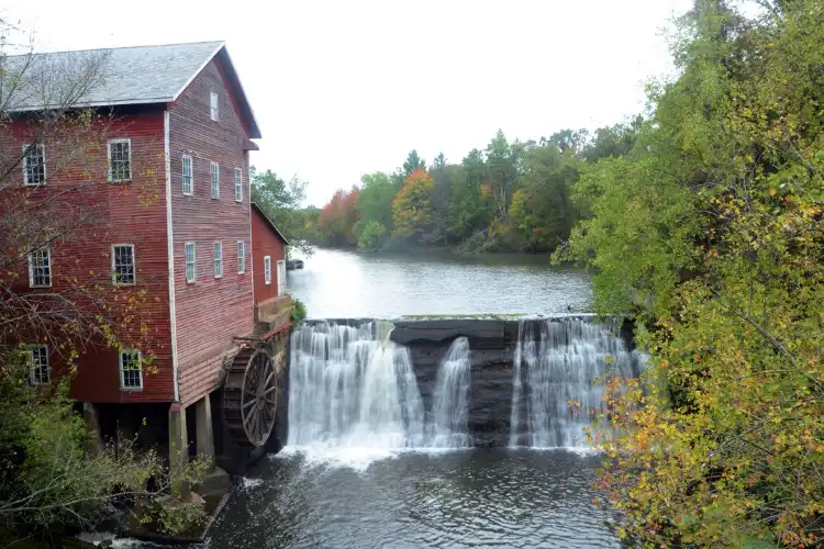 Hotels in Bridge Creek