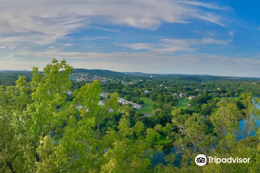 165 Scenic Overlook