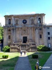 Monasterio de San Julián y Santa Basilisa de Samos