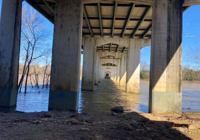 Gervais Street Bridge