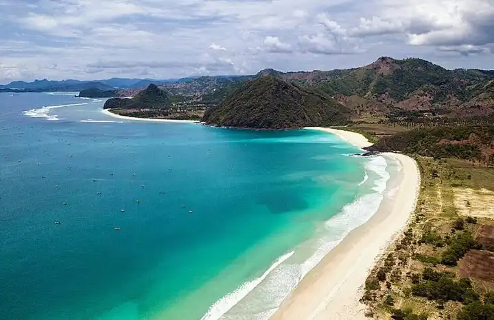 Hotels near Selong Viewpoint
