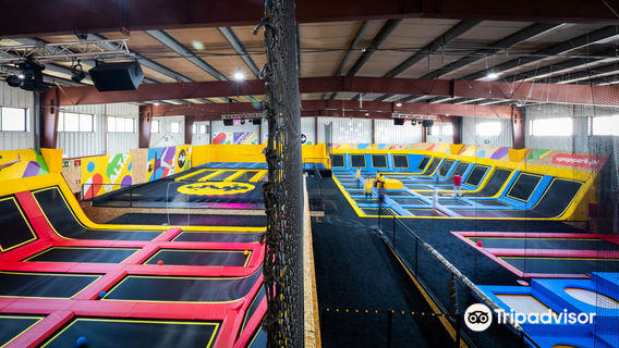 Upup Trampolines