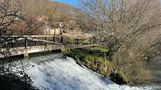 Nacimiento del rio Ebro