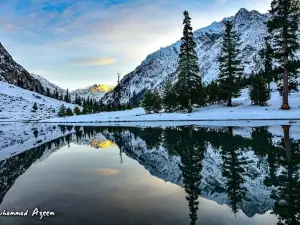 Mahodand Lake