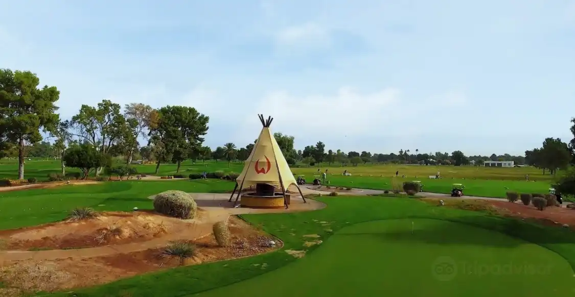 Wigwam Golf Resort附近的飯店