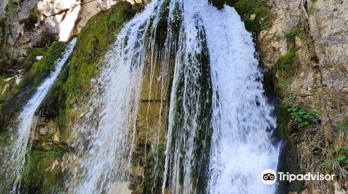 Cascade des Combes