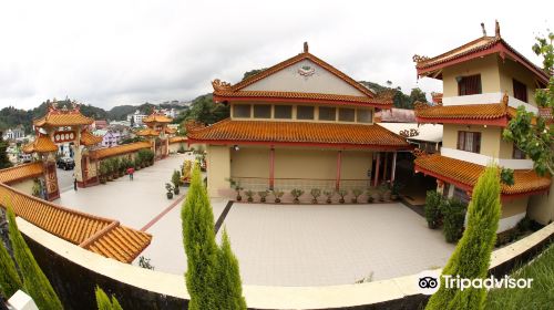 Sam Poh Temple