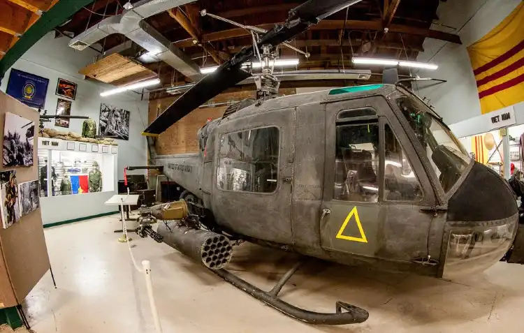 Hotel dekat Arizona Military Museum