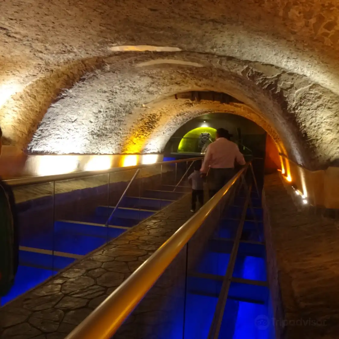 Hotel dekat Puente de Bubas