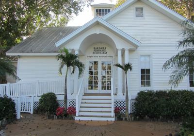 Barbara Sumwalt Useppa Island Historical Museum