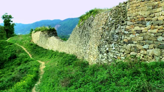 삼년산성