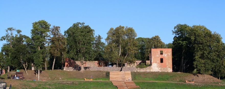 Grobina Castle