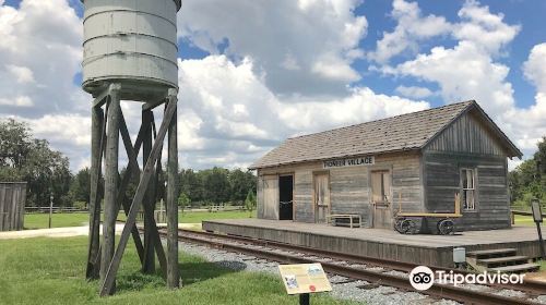 Osceola History - Pioneer Village