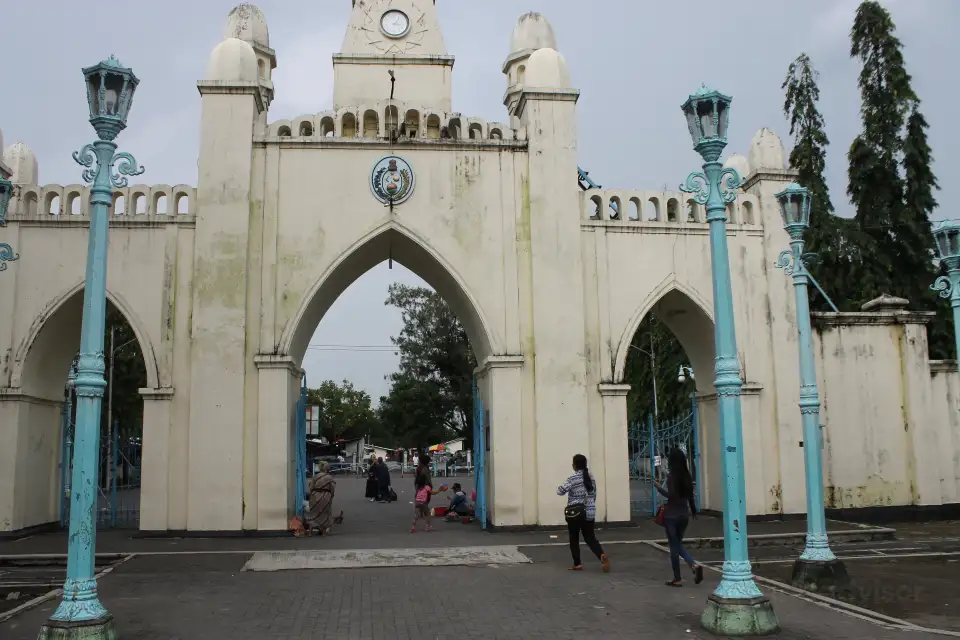 2_Agung Surakarta Mosque