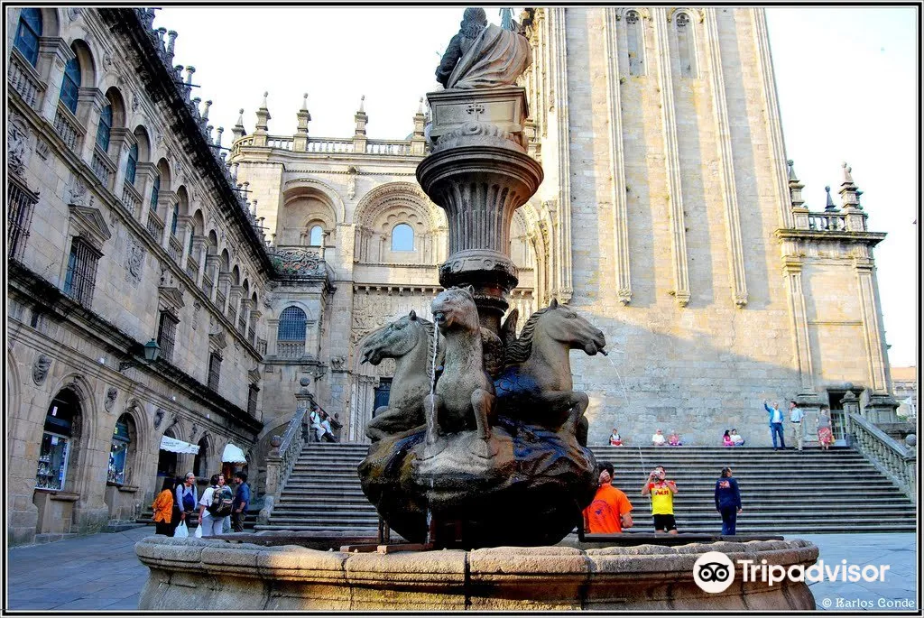 2_Fountain of Horses