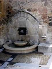 La Fontaine Vieille