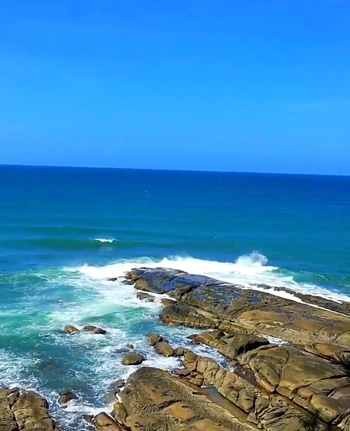 Các khách sạn gần The tip of Boreno