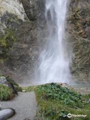 Cascade Saint-Benoît