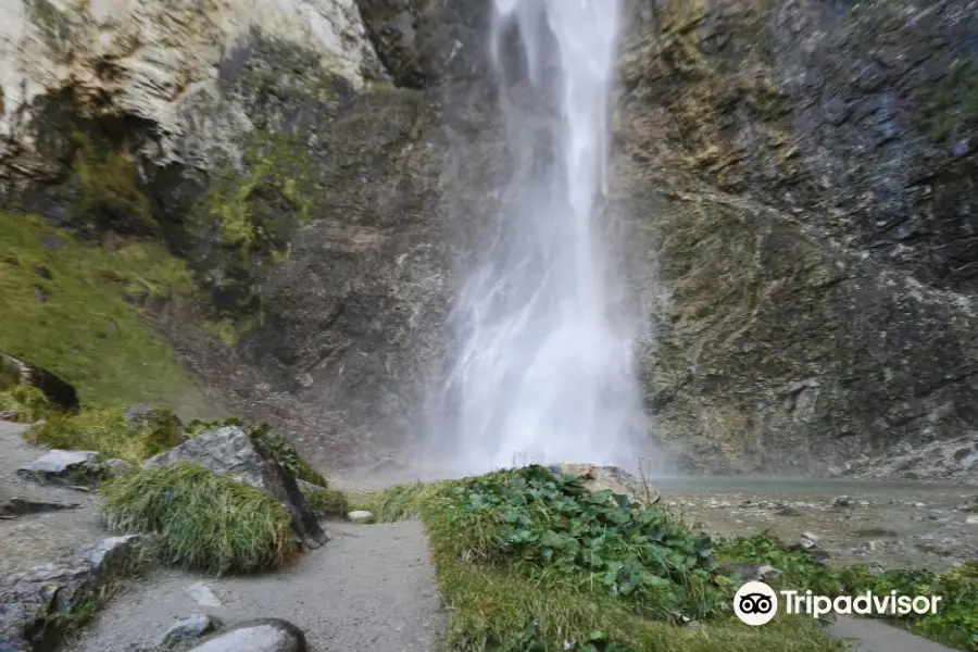 Cascade de Saint-Benoit