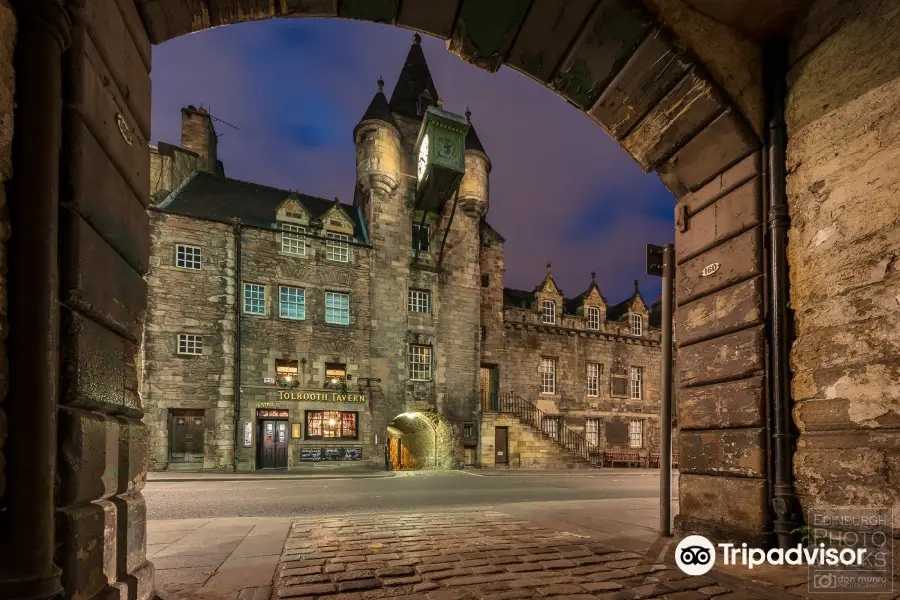 Cannongate Tolbooth