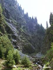 Ayusai River Gorge
