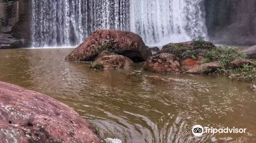 Chishui Waterfalls