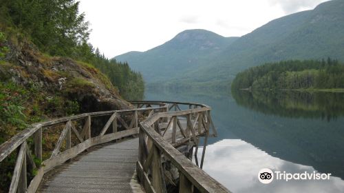 Inland Lake Provincial Park