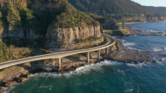 Sea Cliff Bridge