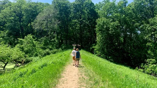 Fontenelle Forest Nature Center