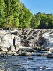 Parc régional de la Rivière-du-Nord | Chutes Wilson (baignade interdite)