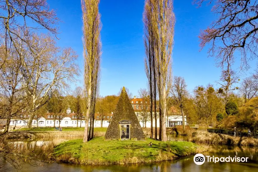 State Park Hanau Wilhelmsbad