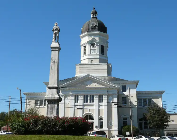 Hotel dekat First Presbyterian Church of Port Gibson