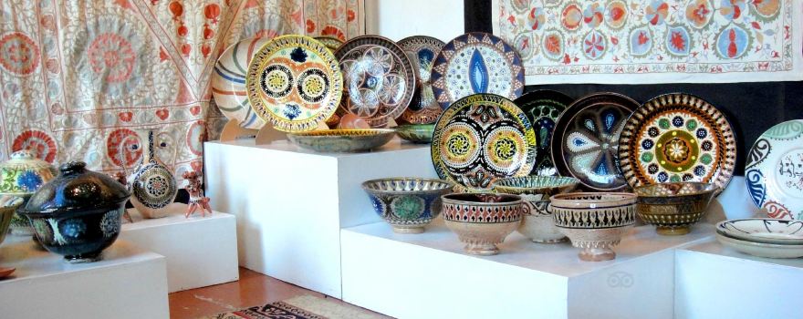 Gijduvan ceramics of The Narzullaevs