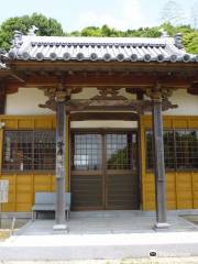 Okayama Sakaefukuji Temple
