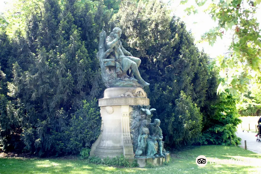 Statue de Bernardin de Saint Pierre