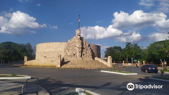 Monumento a La Patria