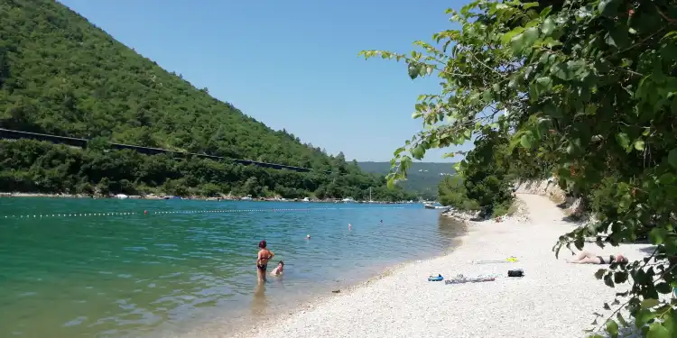 Hôtels à : Opcina Krsan