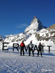 Family Skiing Zermatt