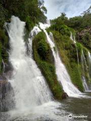 Cachoeira Jota