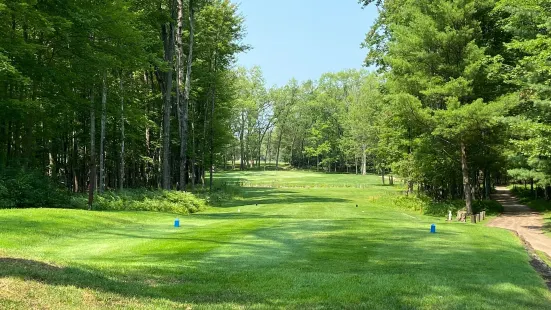 Marquette Trails Golf Club