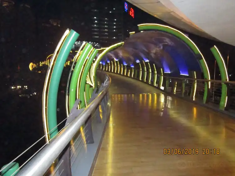 Hotel dekat Eco Skywalk @ Central Park Mall - NEO SOHO