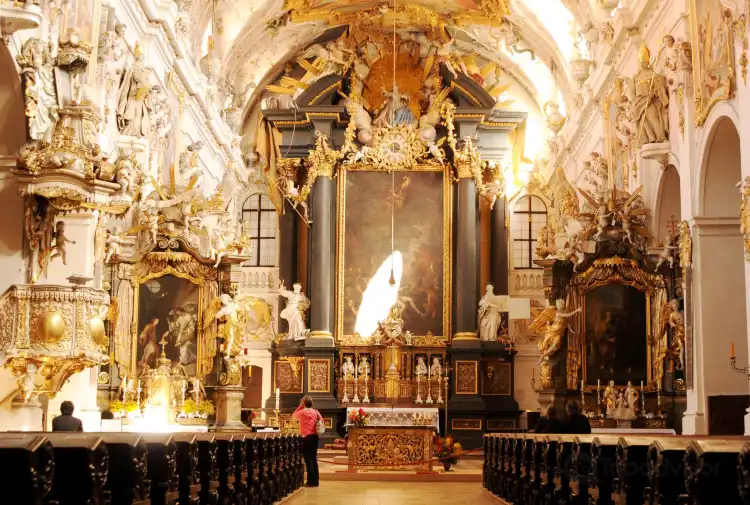 Hotels in der Nähe von Kloster Sankt Emmeram