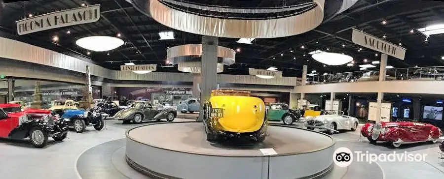 Mullin Automotive Museum