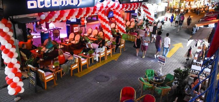 Ottoman Cocktail&Karaoke Bar